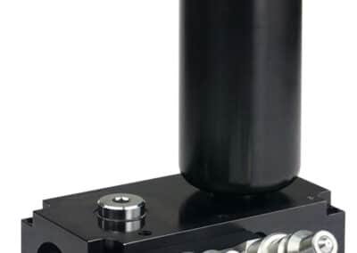 External Accumulator Automatic Shutoff Valve Decoupler